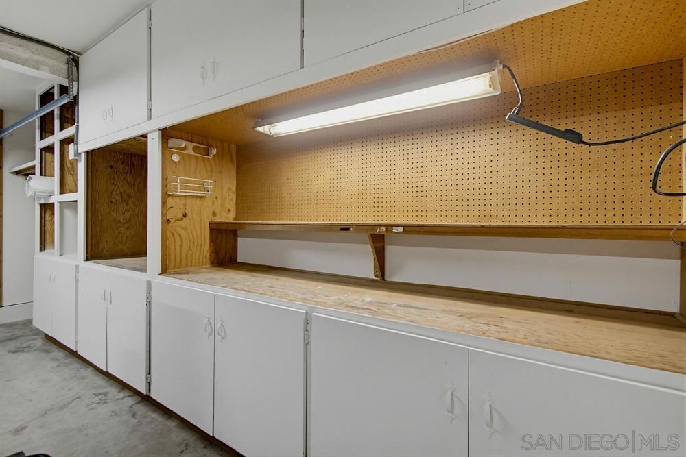 9864 Saskatchewan Ave