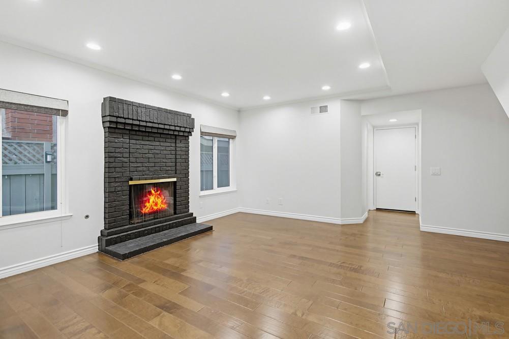 9864 Saskatchewan Ave