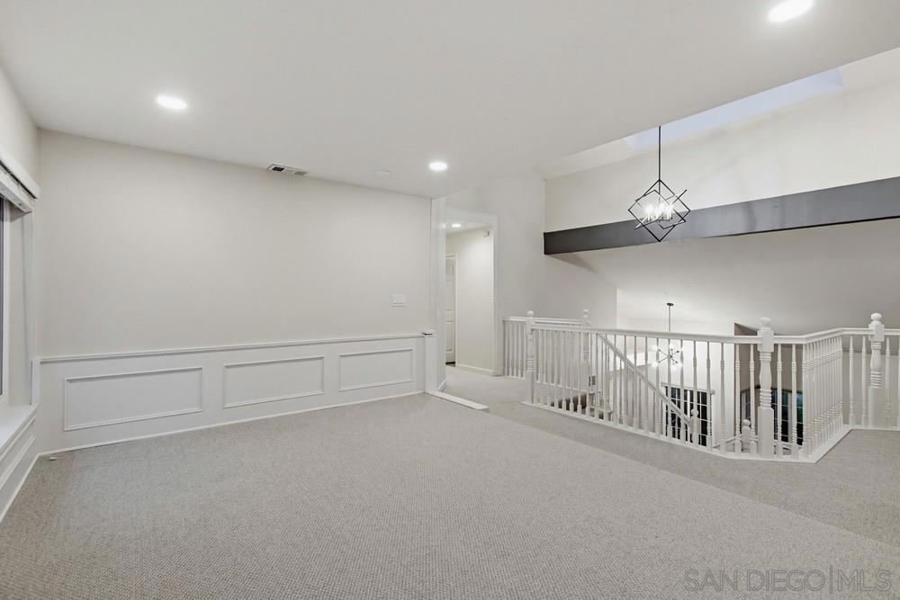 9864 Saskatchewan Ave