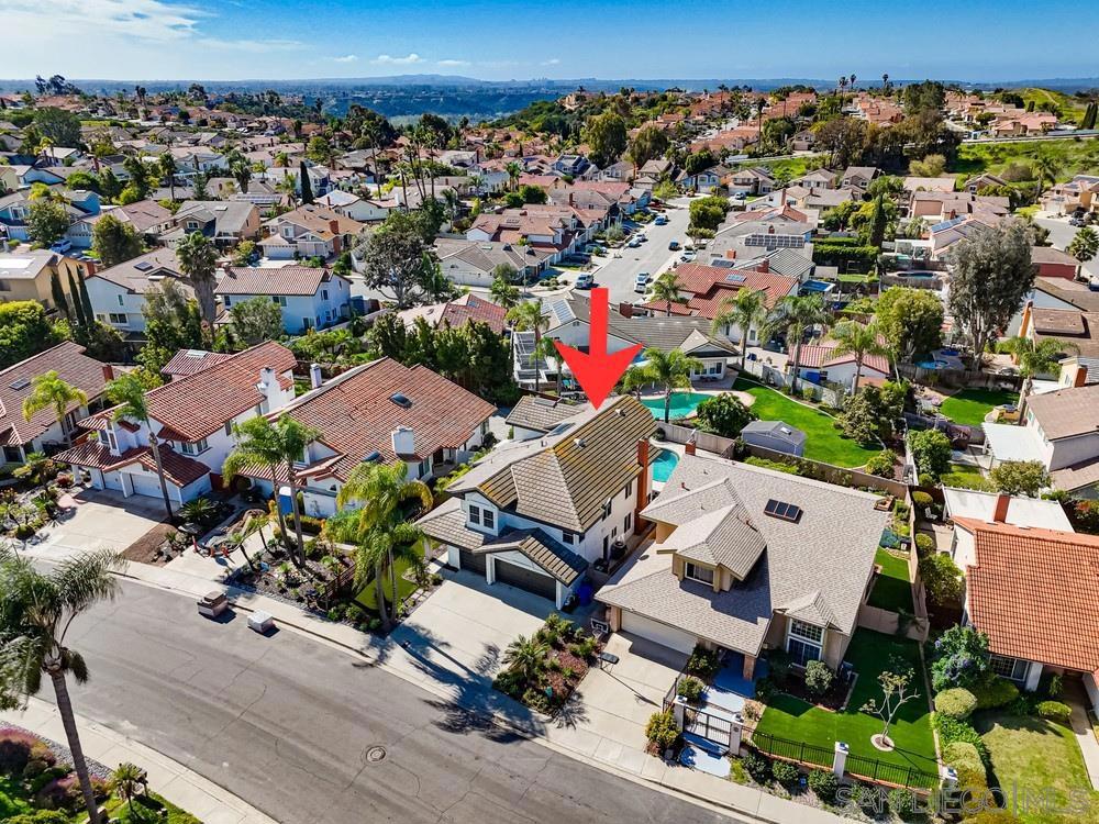 9864 Saskatchewan Ave