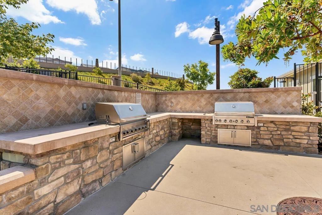 35309 Kinsky Way