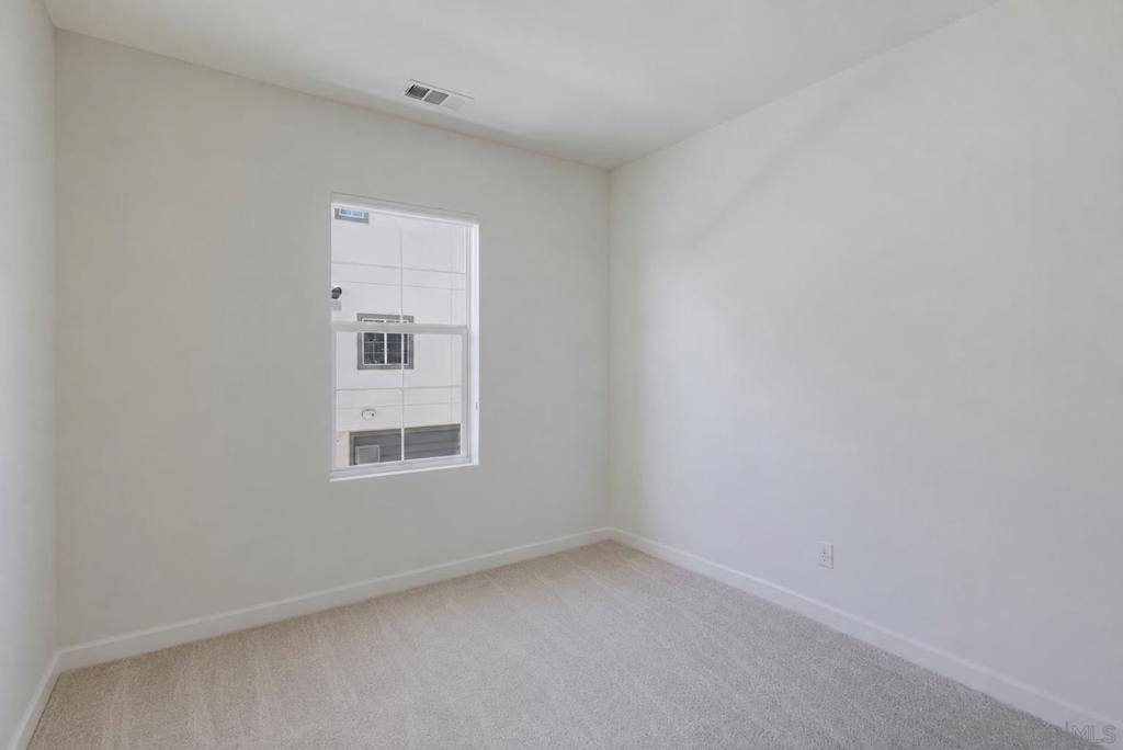 4366 Pacifica Way 3