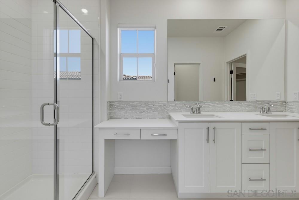 4366 Pacifica Way 3