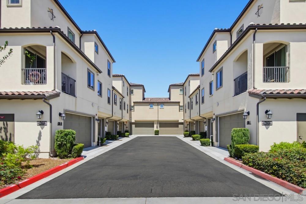 4366 Pacifica Way 3