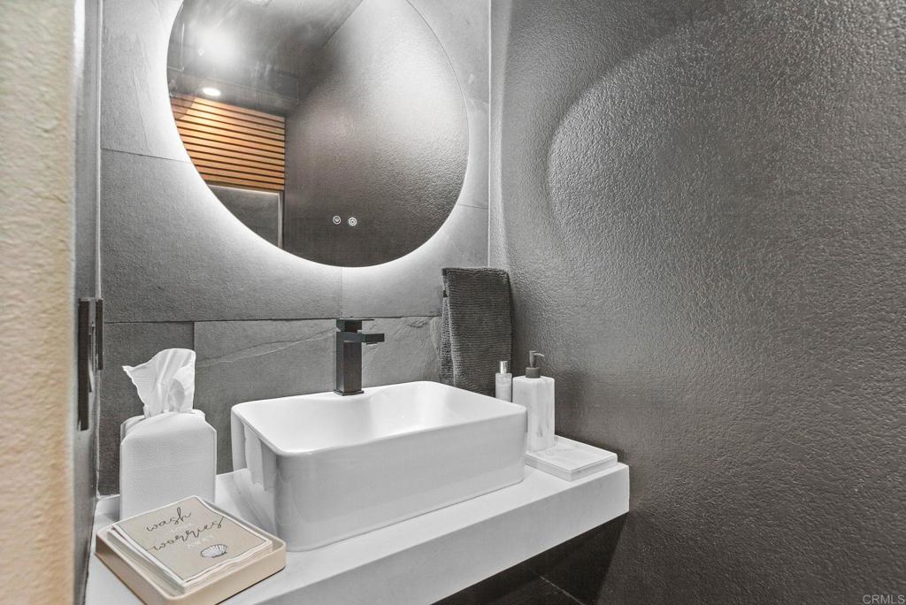 780 Camino Magnifico