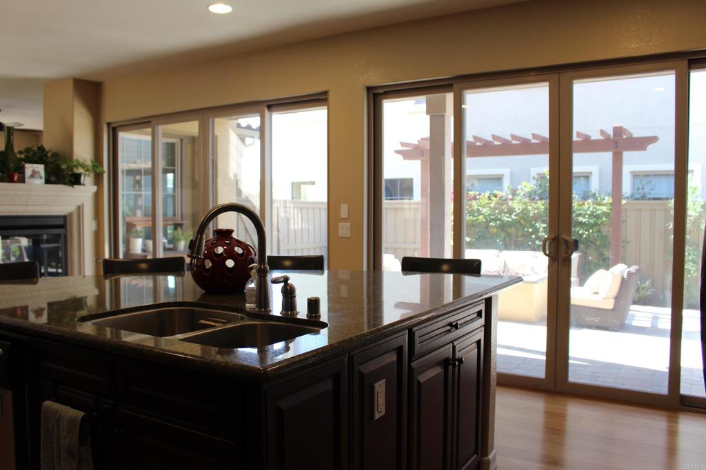 16057 Oxford Hill