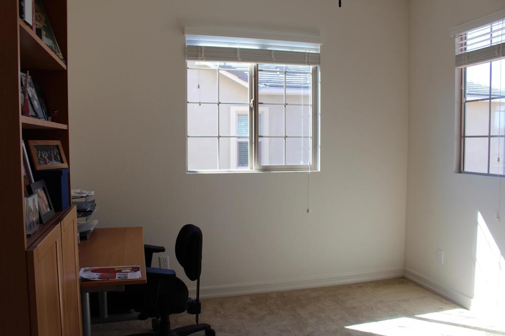 16057 Oxford Hill