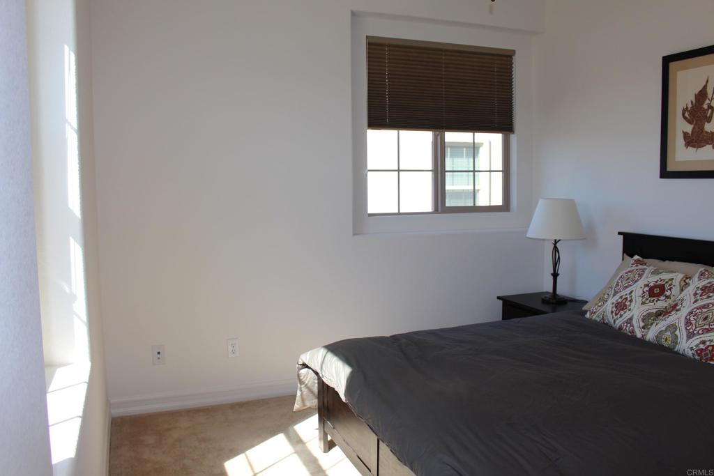 16057 Oxford Hill