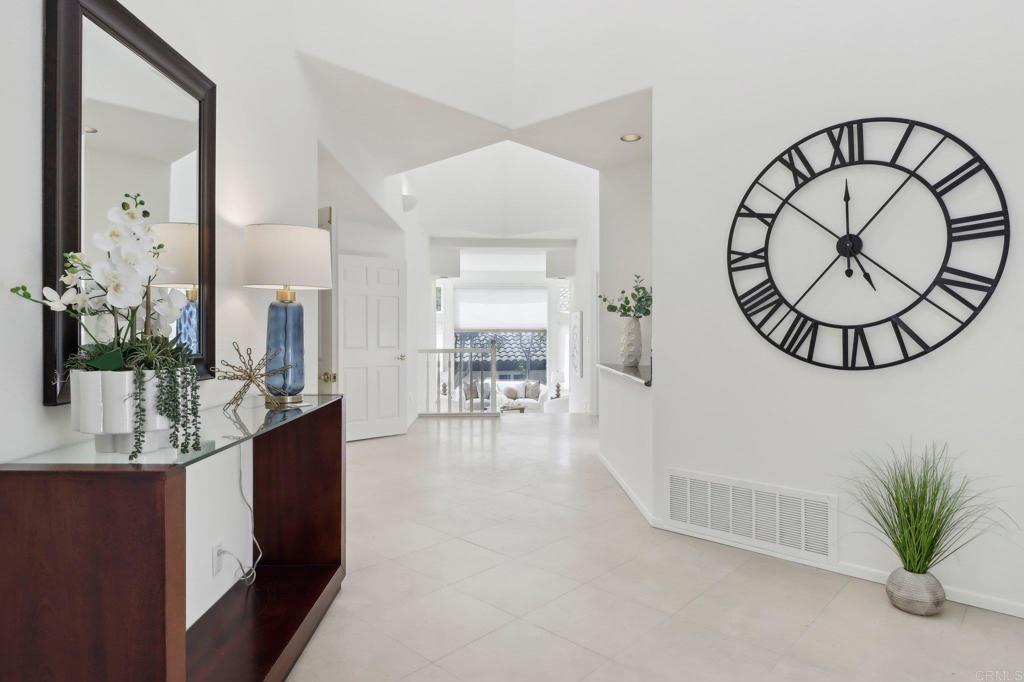 3309 Caminito Cabo Viejo