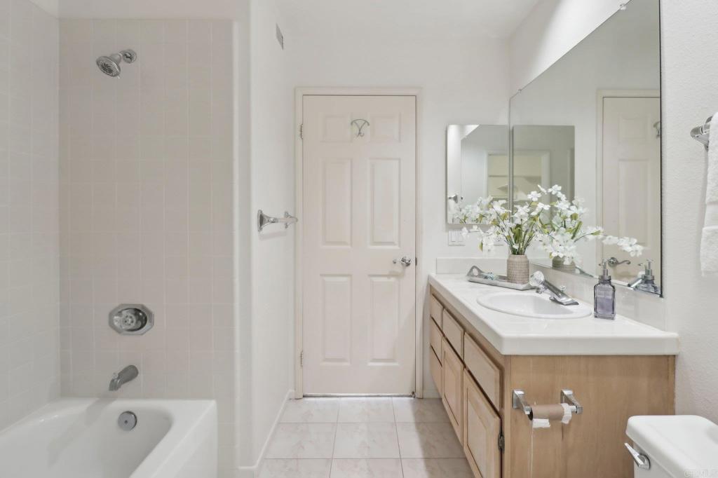 3309 Caminito Cabo Viejo