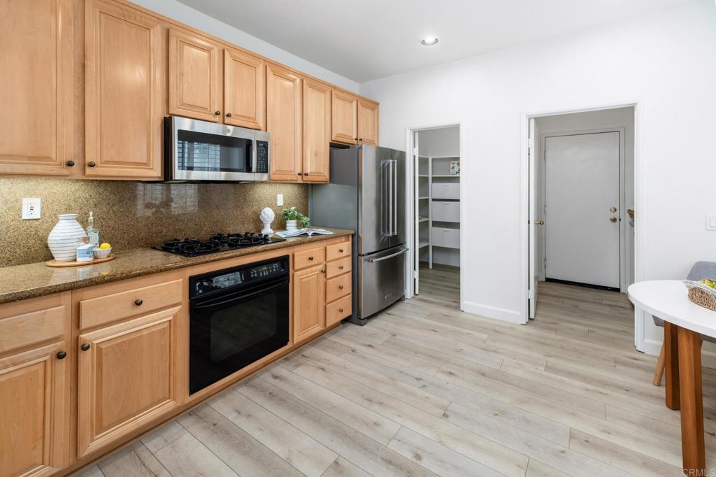 3767 Carmel View Rd #4