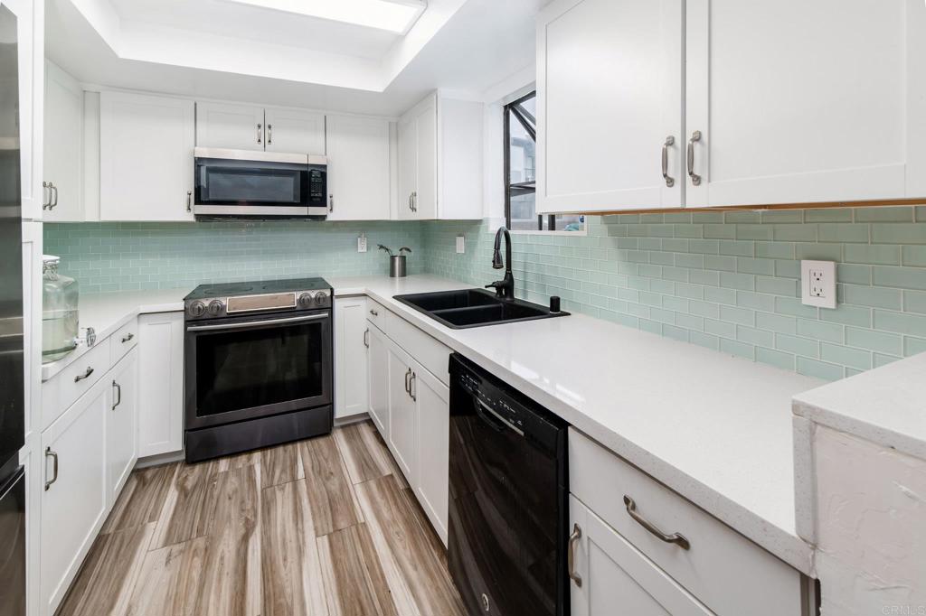 7335 Alicante Road C