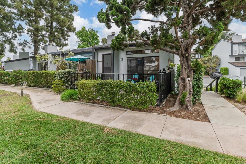 7335 Alicante Road C