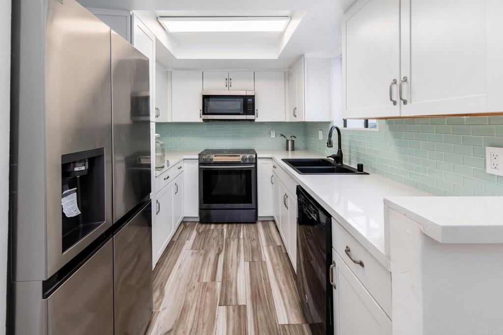 7335 Alicante Road C