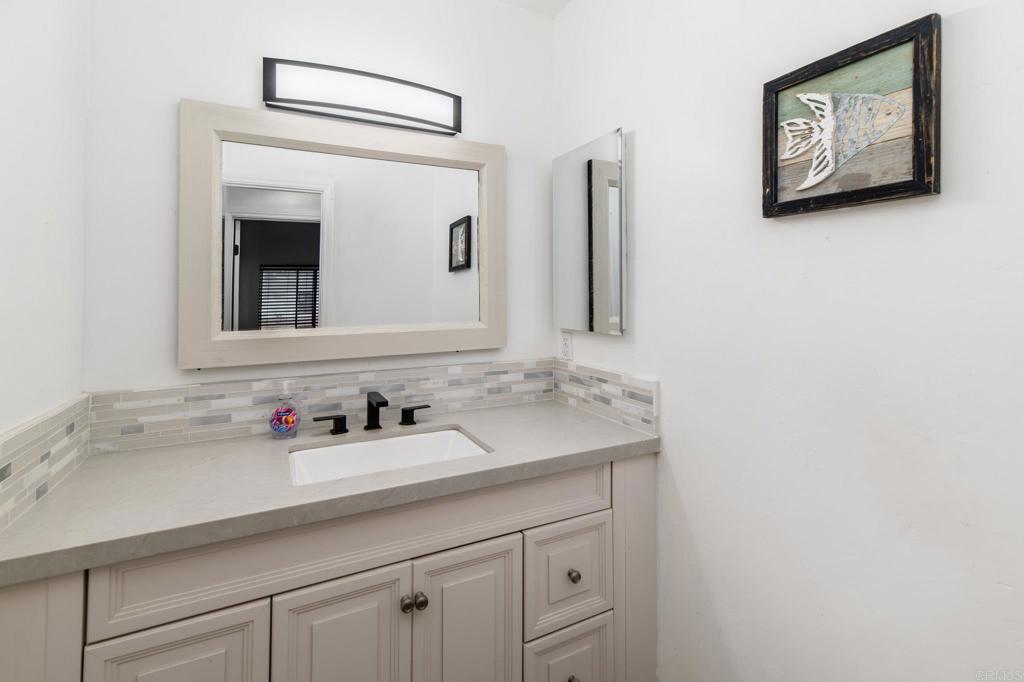 7335 Alicante Road C