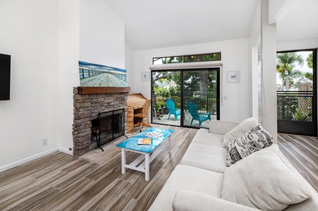 7335 Alicante Road C