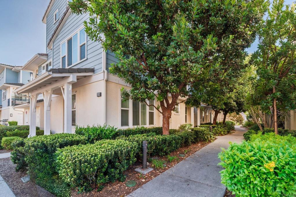 4368 Nautilus Way 3