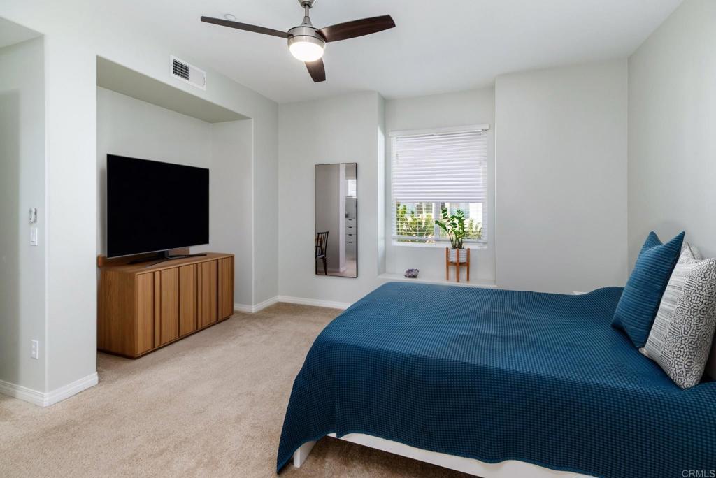4368 Nautilus Way 3