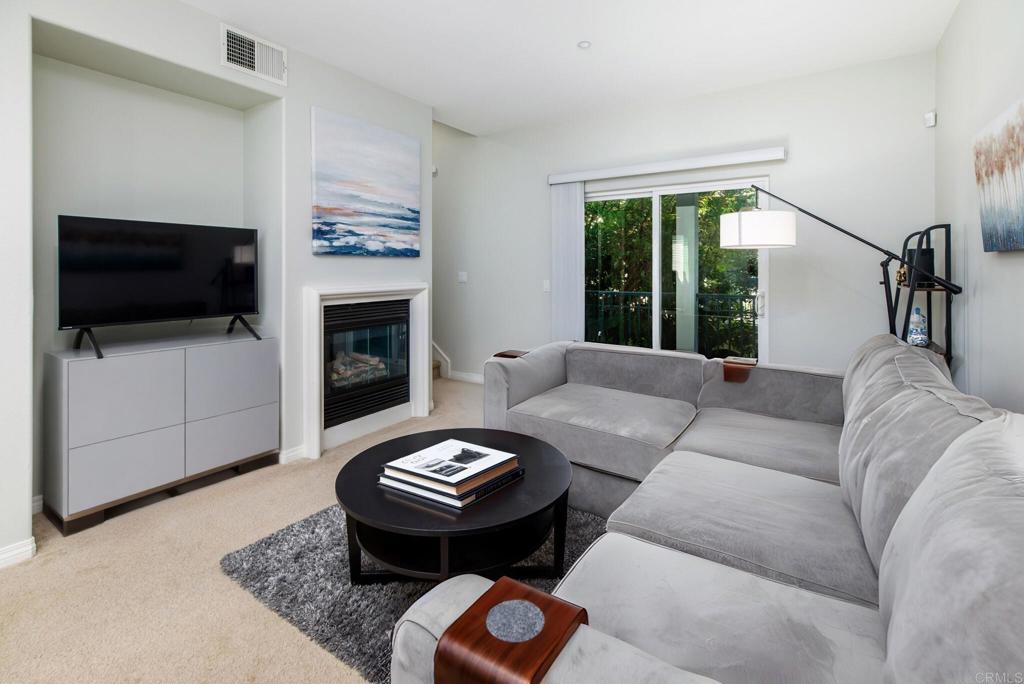 4368 Nautilus Way 3