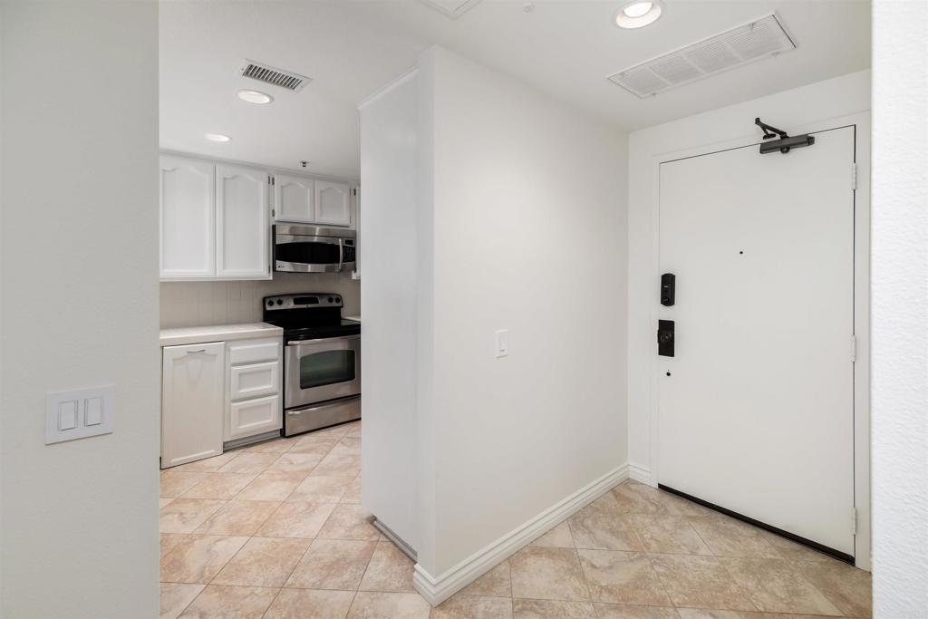 5845 Friars Road 1309