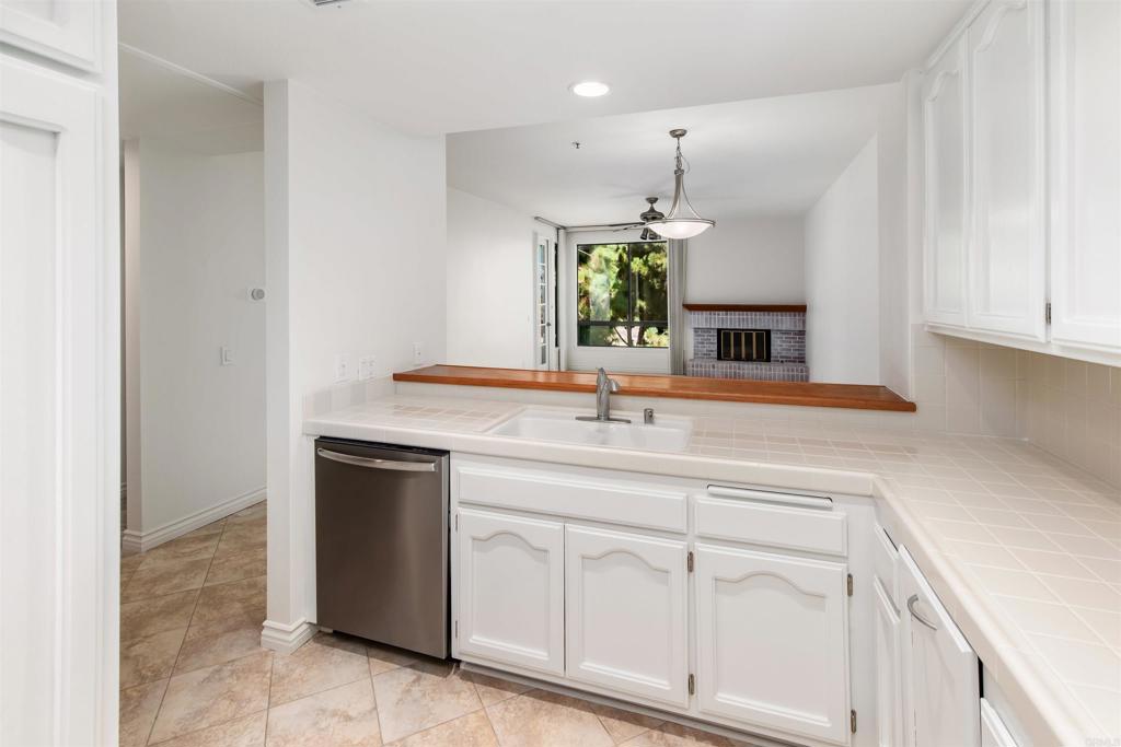 5845 Friars Road 1309