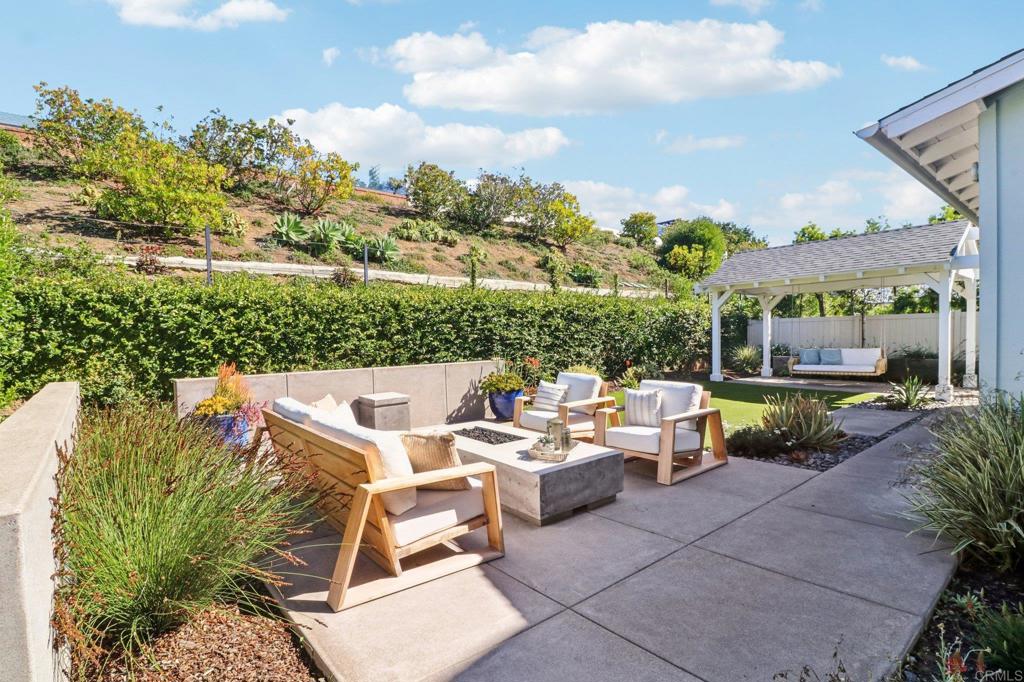 665 Sea Ridge Court