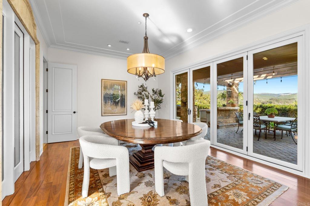 3376 Calle Tres Vistas