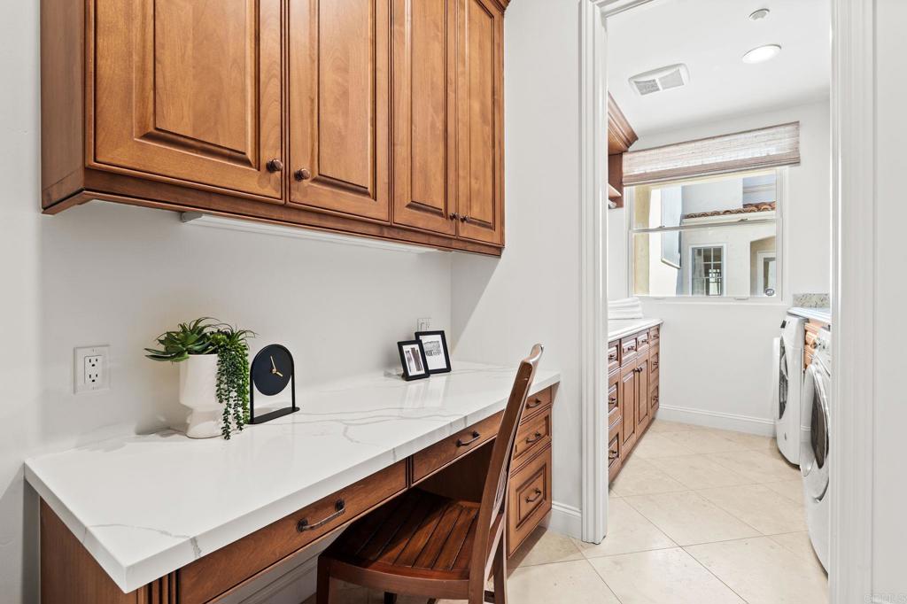 3376 Calle Tres Vistas