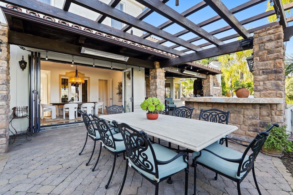 3376 Calle Tres Vistas