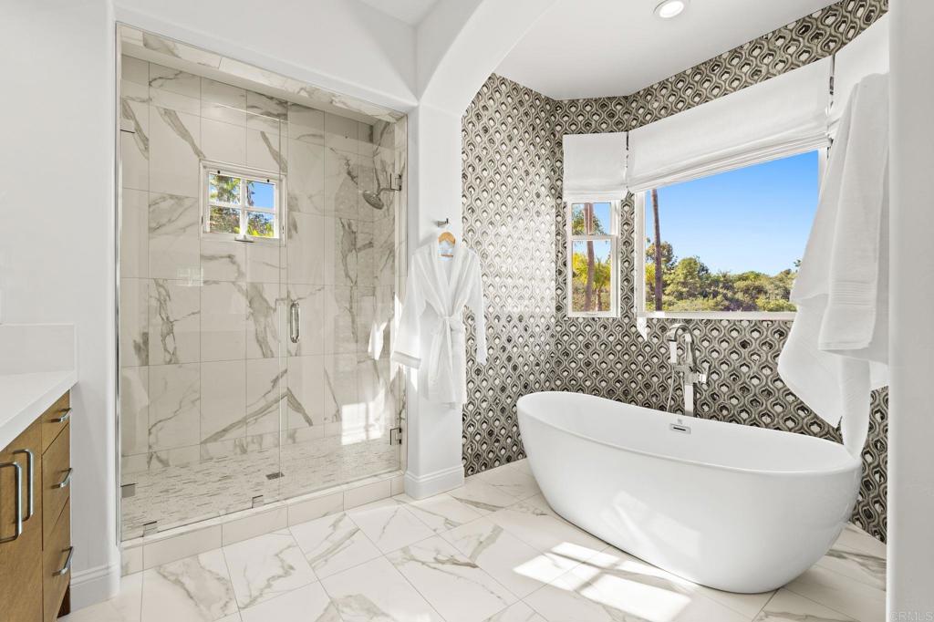 3376 Calle Tres Vistas