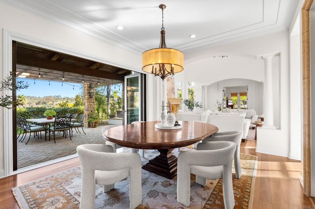 3376 Calle Tres Vistas