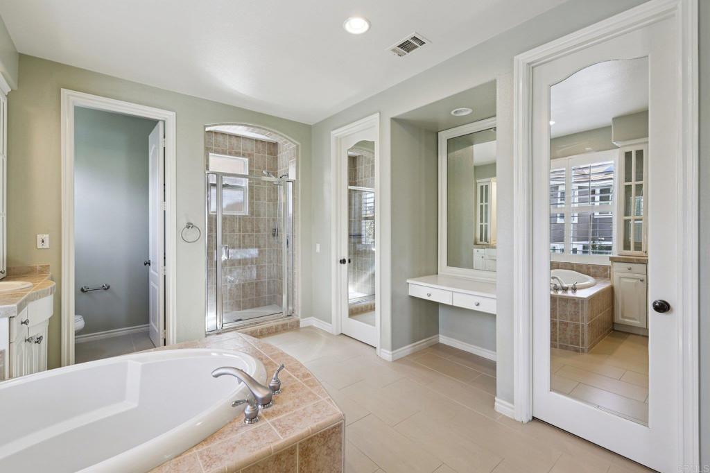 11493 Nantucket Pkwy