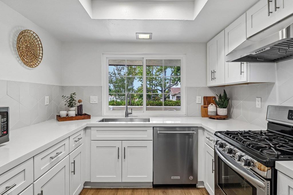3502 Seahorn Circle