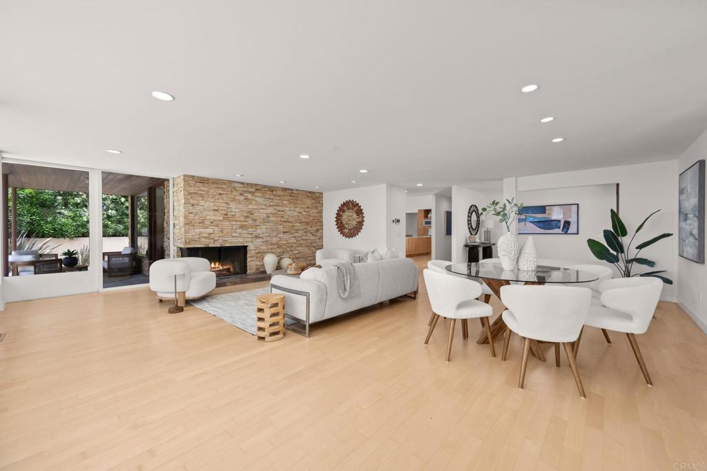 280 Torrey Pines Terrace