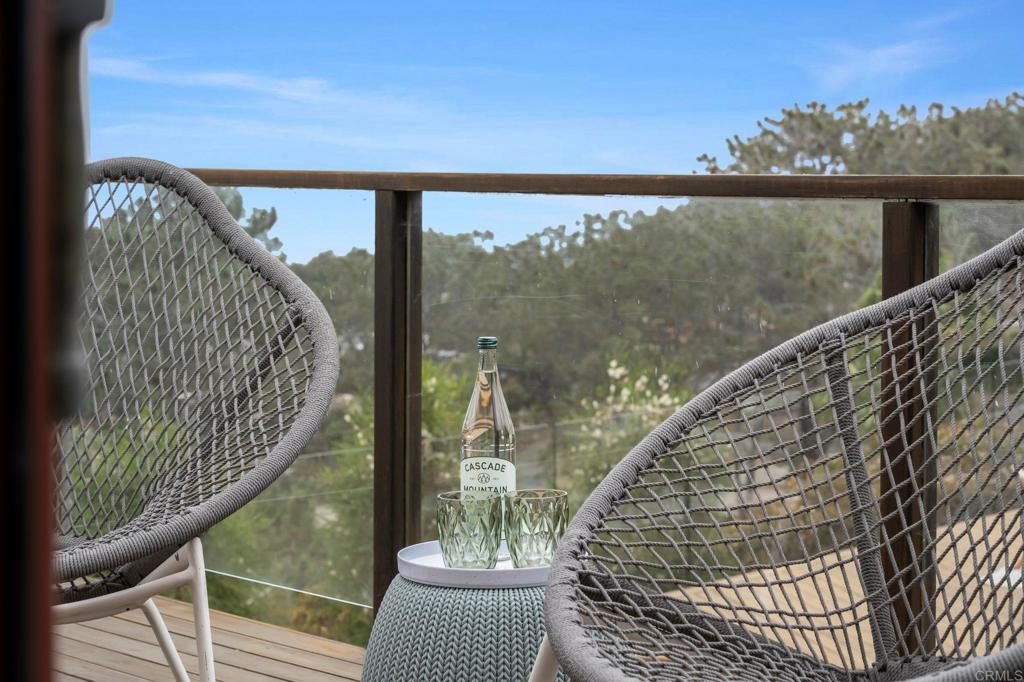 280 Torrey Pines Terrace