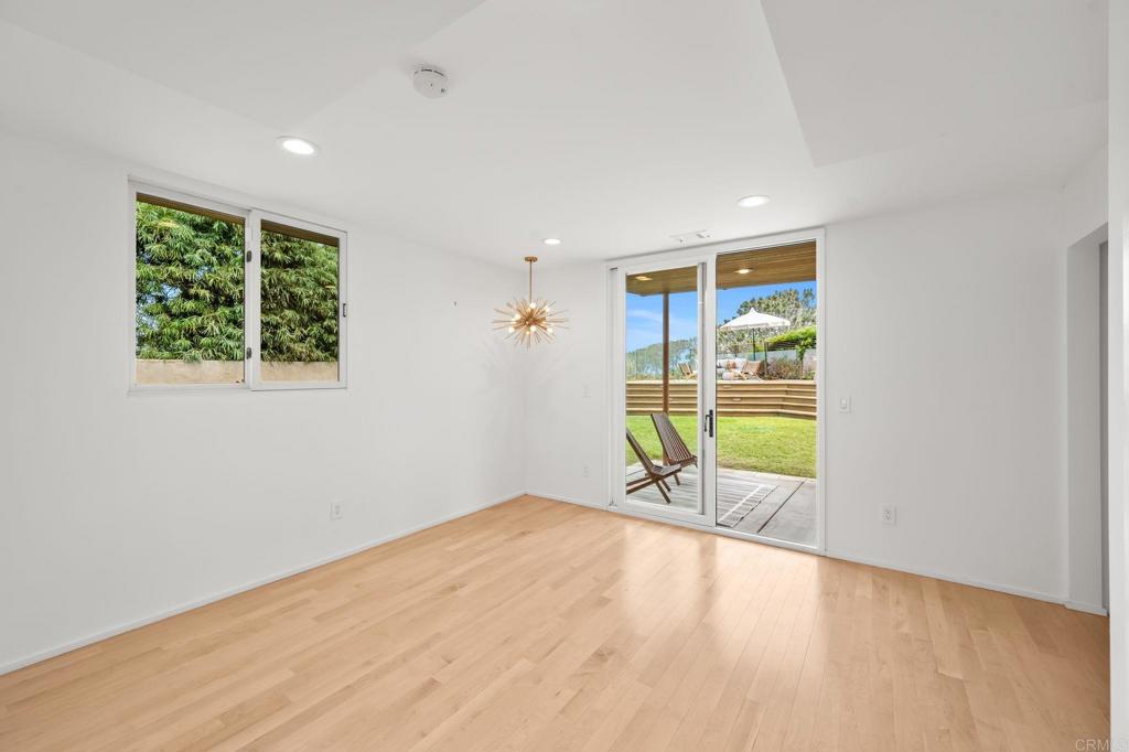 280 Torrey Pines Terrace