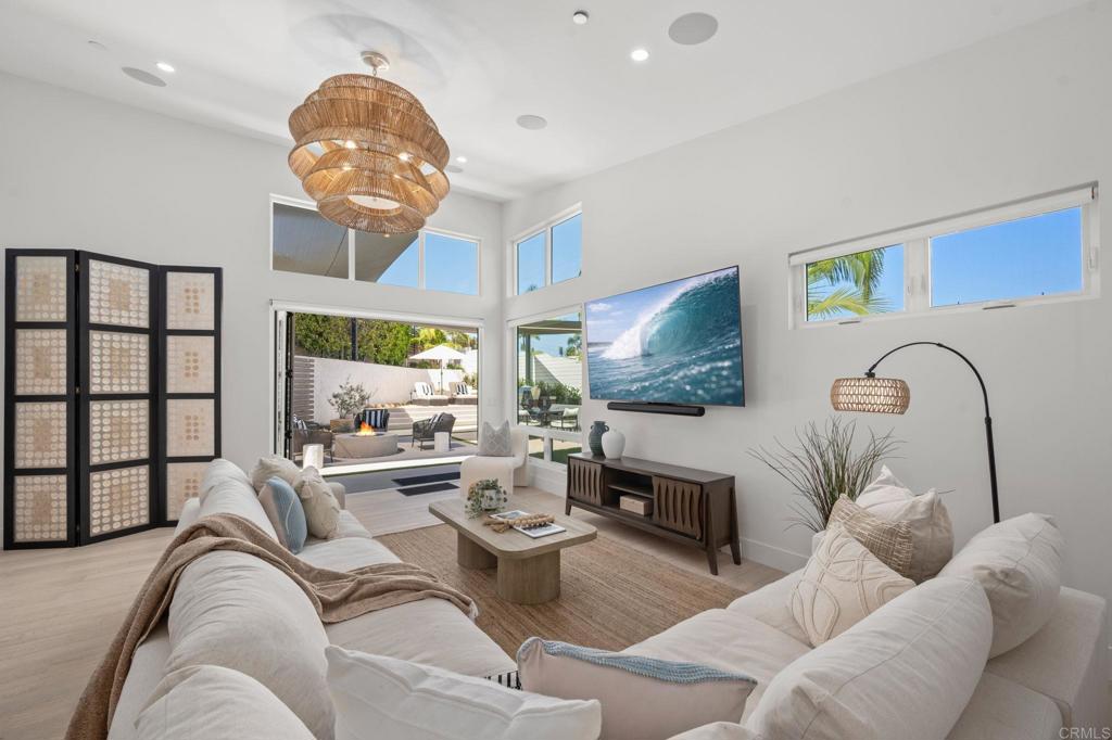 141 W Leucadia Blvd