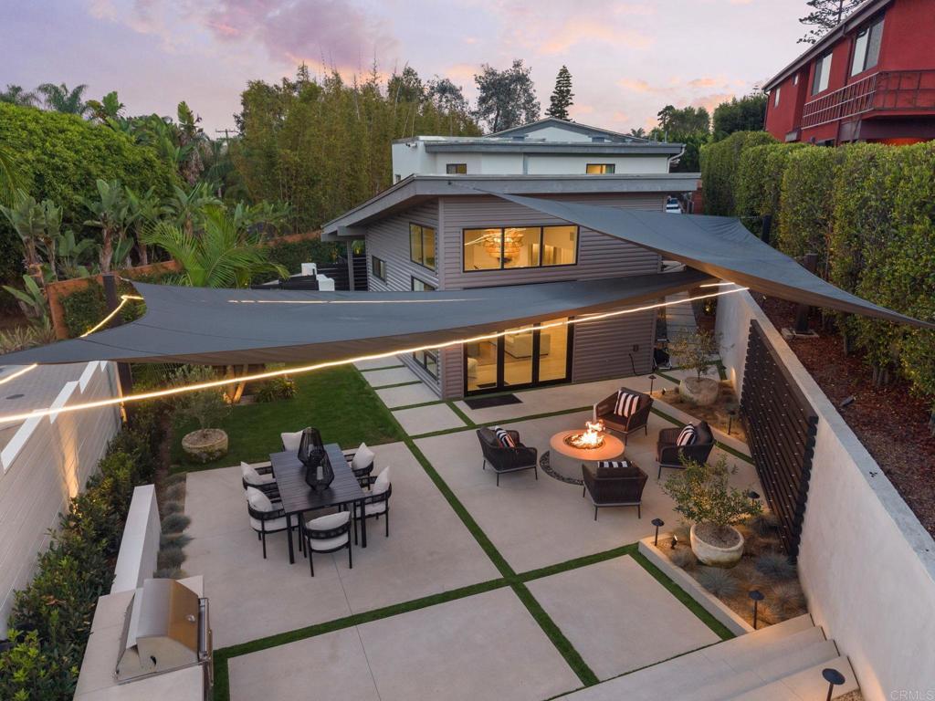 141 W Leucadia Blvd