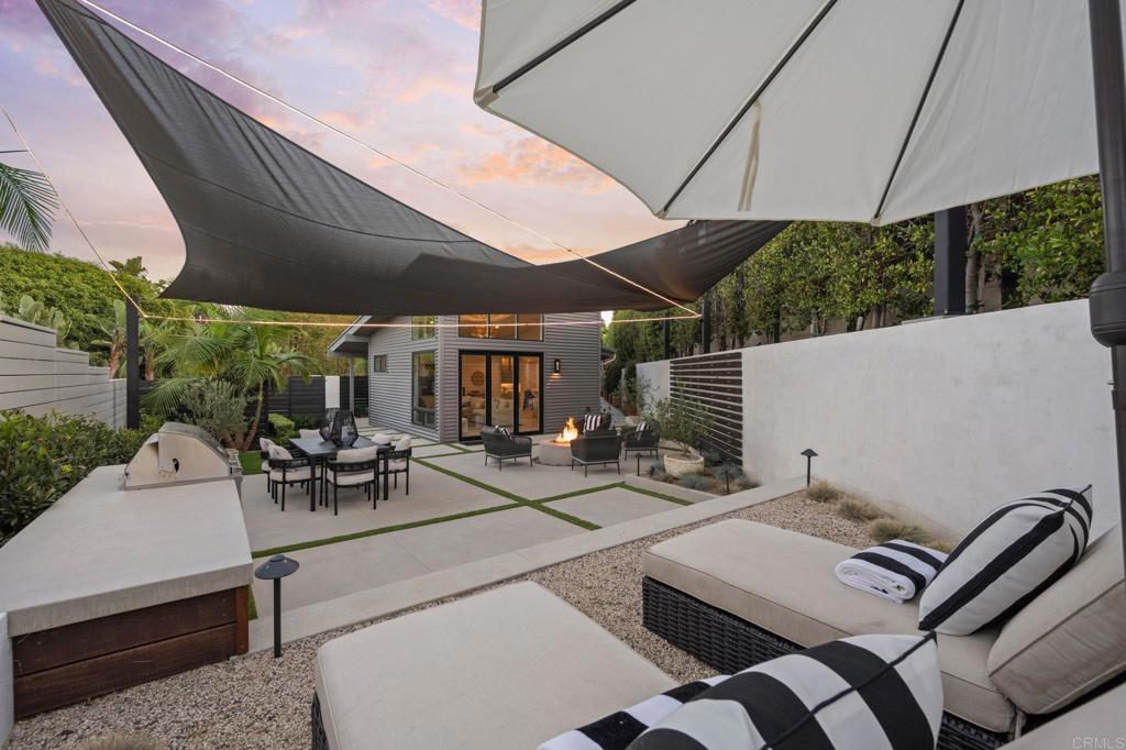 141 W Leucadia Blvd