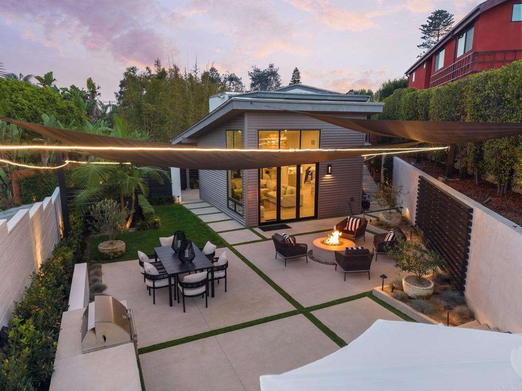 141 W Leucadia Blvd
