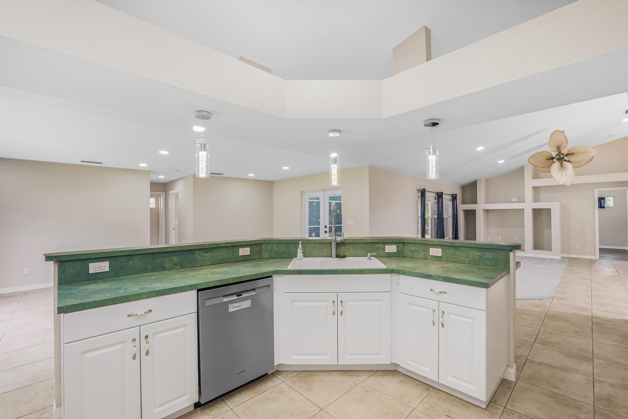 2149 SW Savage Boulevard, Port St. Lucie