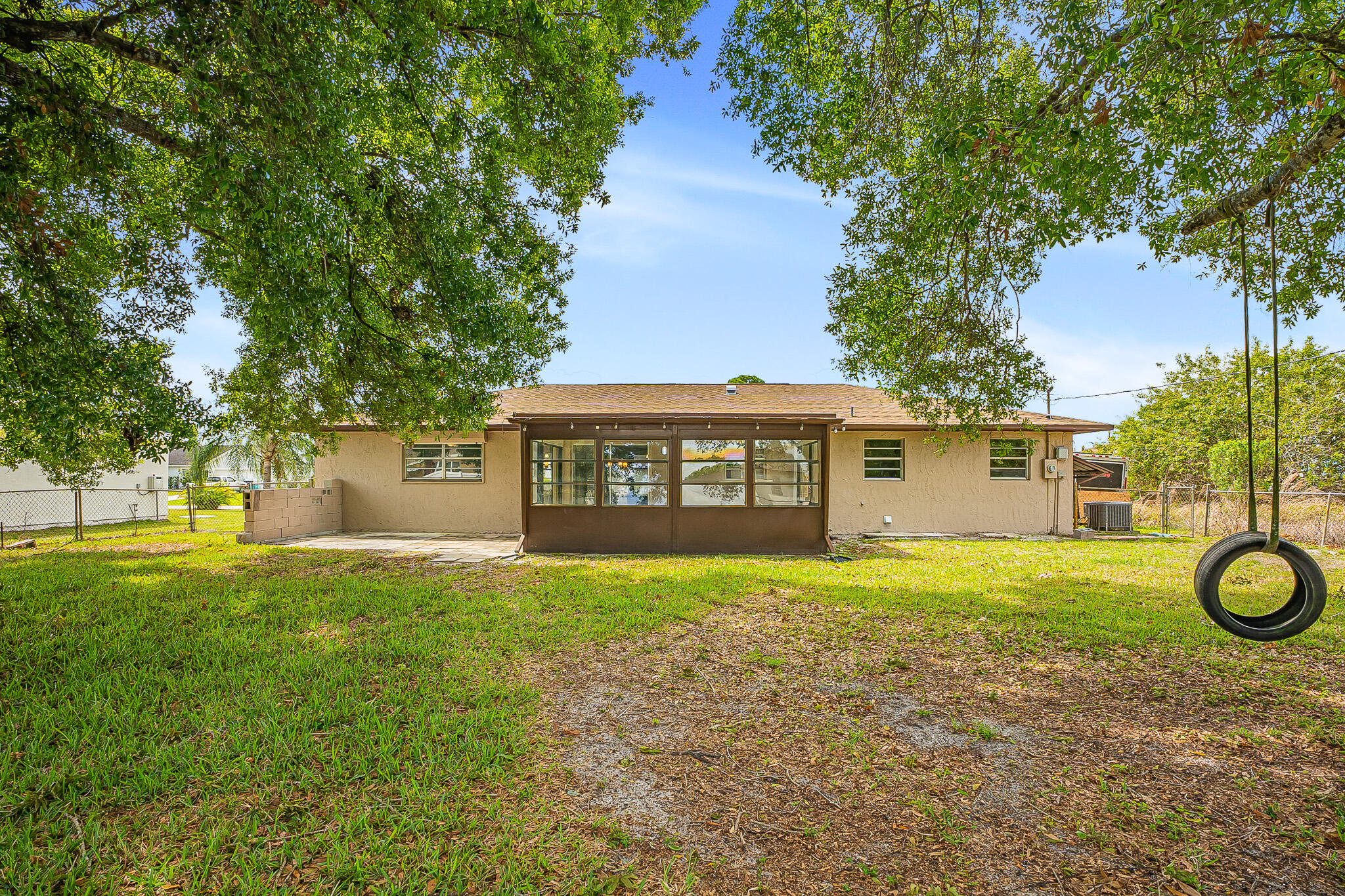 549 SW Buswell Avenue, Port St. Lucie