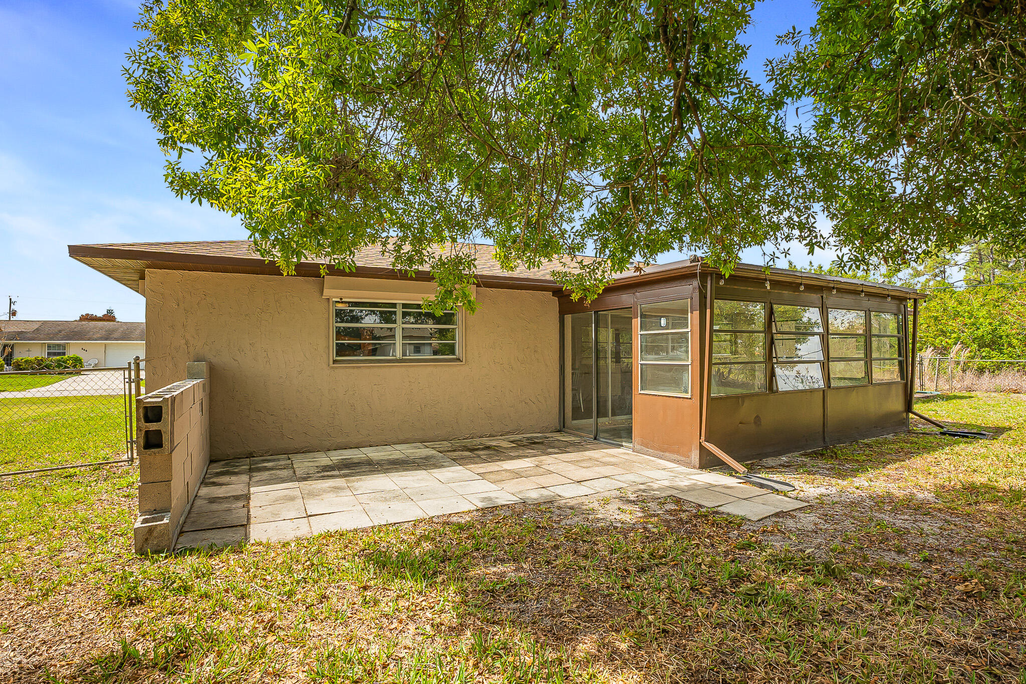 549 SW Buswell Avenue, Port St. Lucie