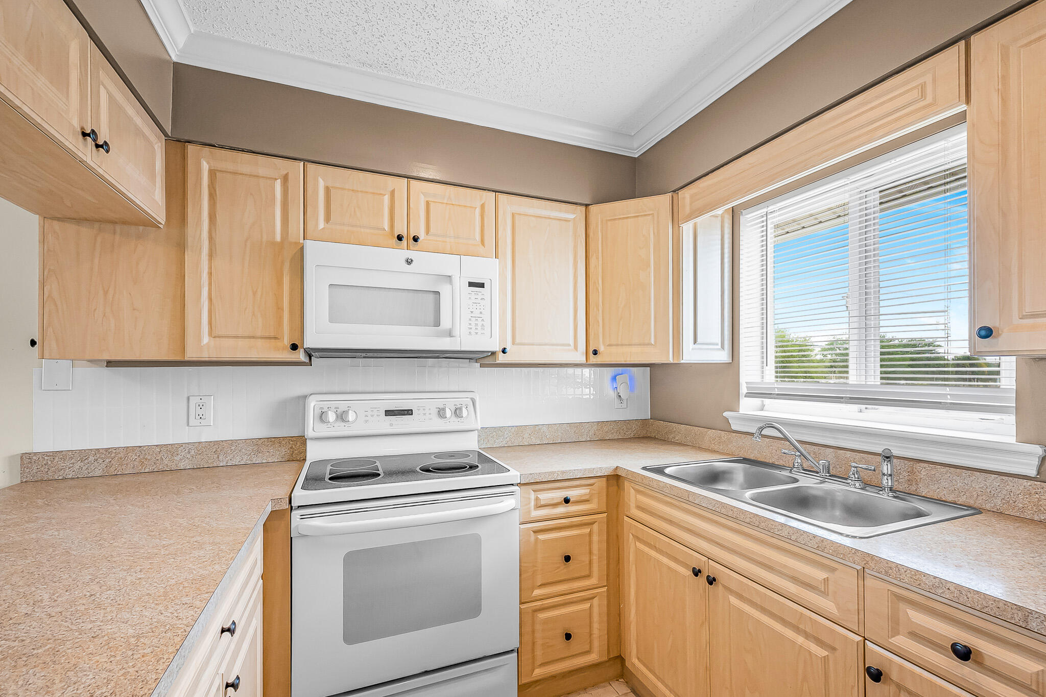 187 SE Village Drive, Port St. Lucie