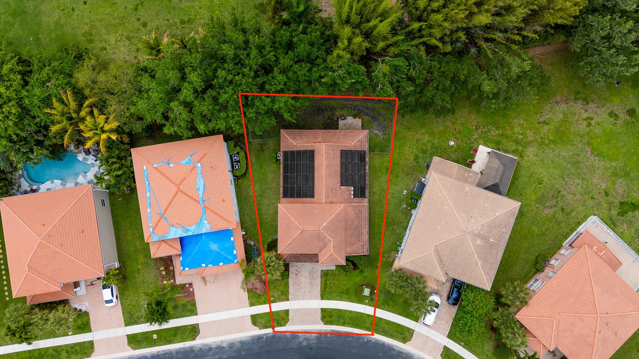 9262 Silver Glen Way