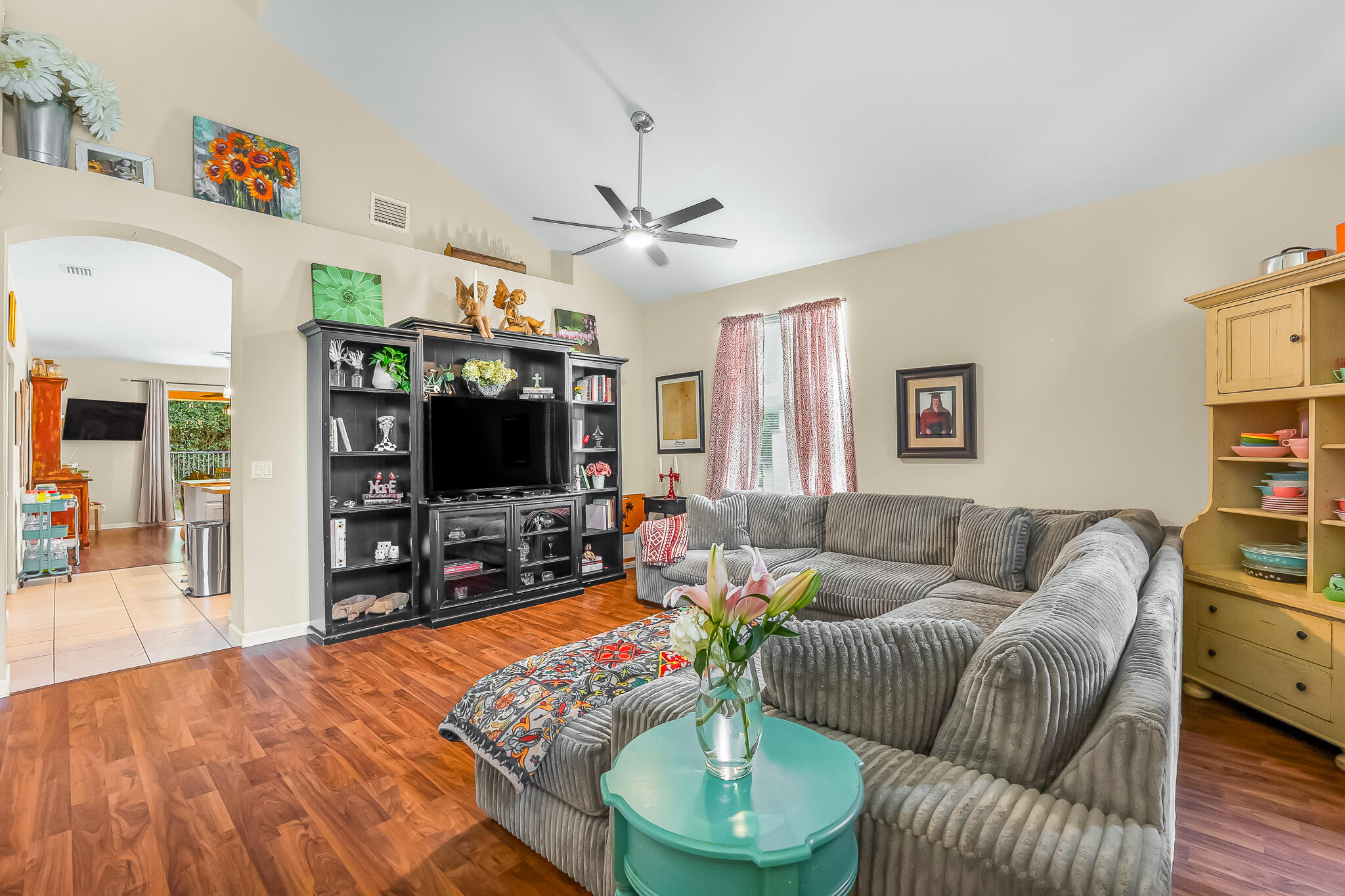 9262 Silver Glen Way