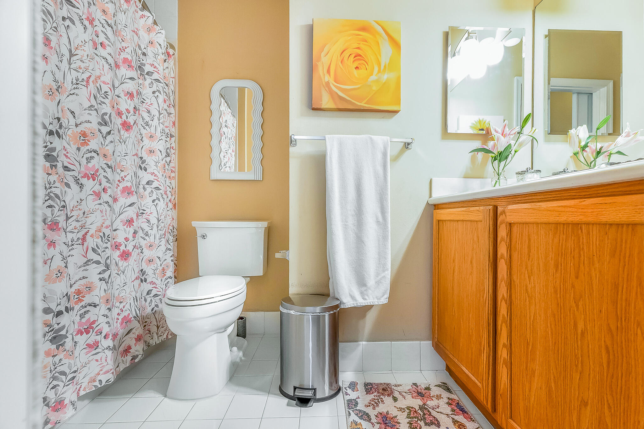 9262 Silver Glen Way