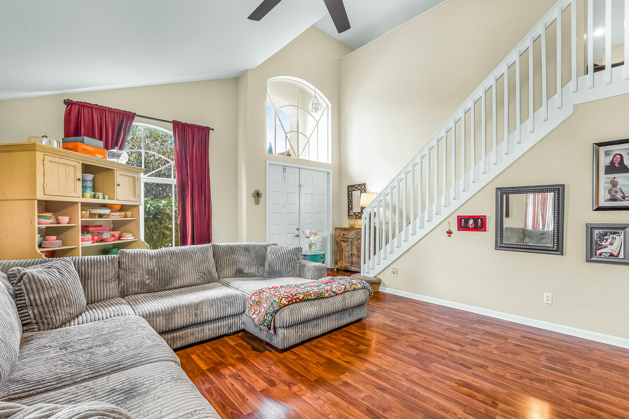 9262 Silver Glen Way