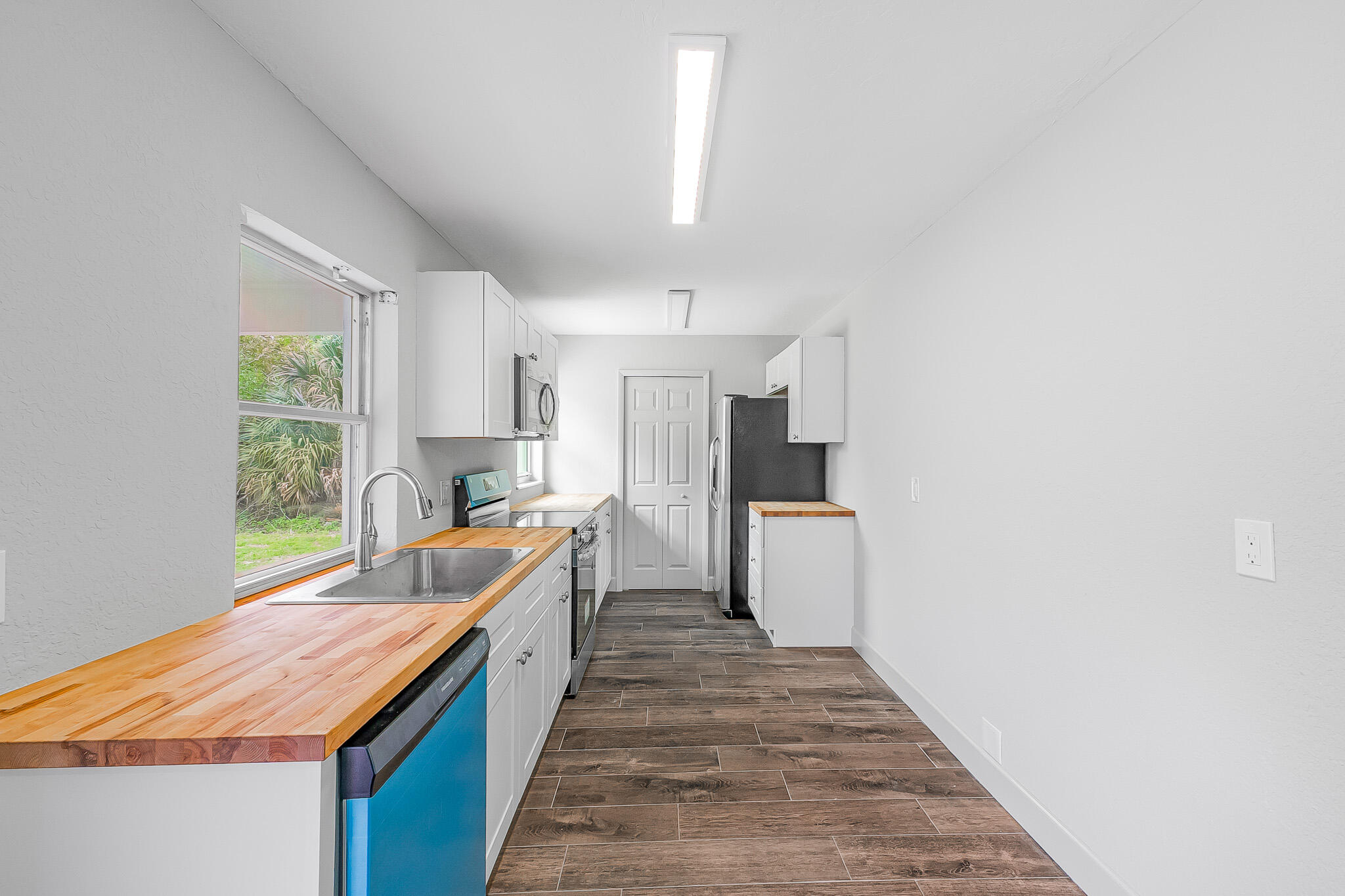 550 SW Prima Vista Boulevard, Port St. Lucie