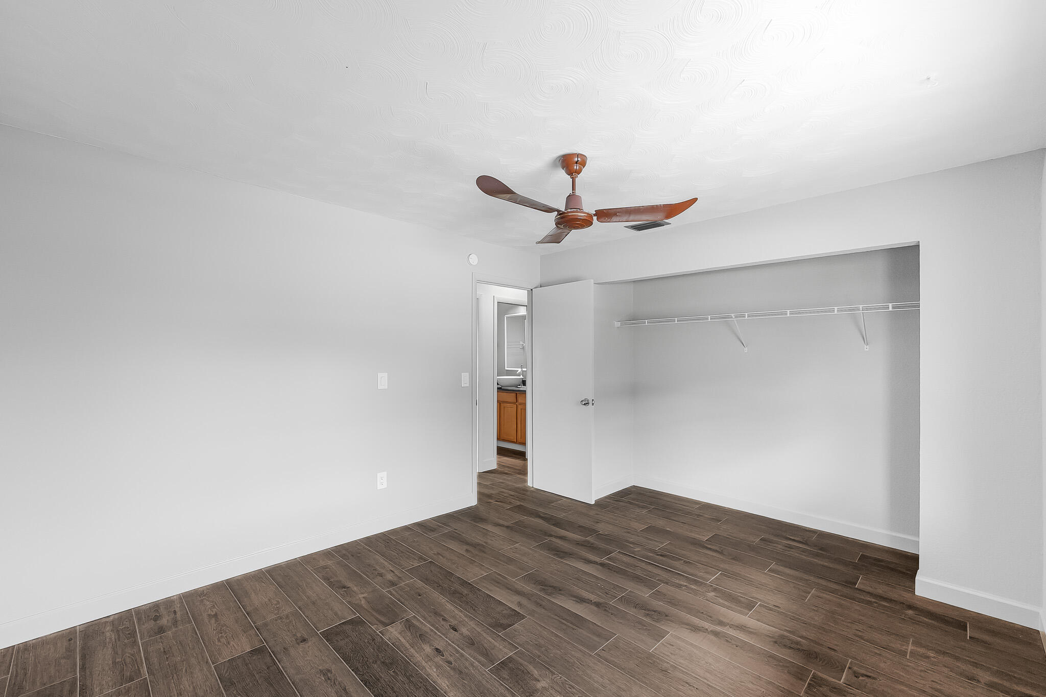 550 SW Prima Vista Boulevard, Port St. Lucie